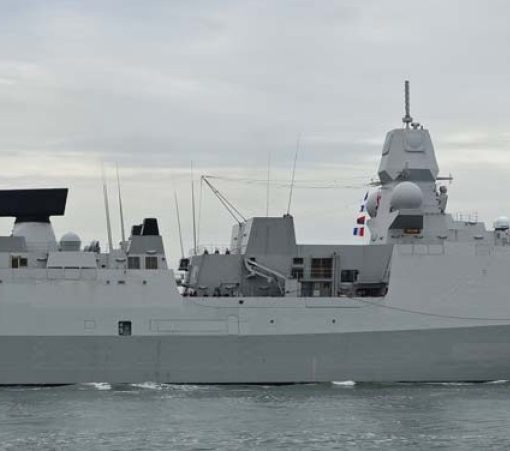 Danish ship for CSC